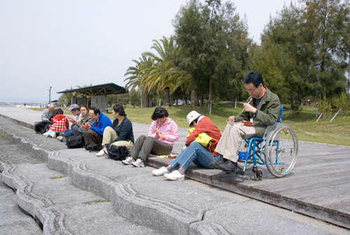 4月アートルーム：「春の動物園」