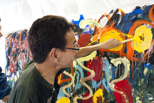 8月アートルーム「ペイントバトル巨大絵画に挑戦!」