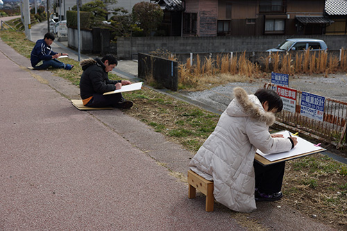 2月アートルーム ：「みて、かく」
」