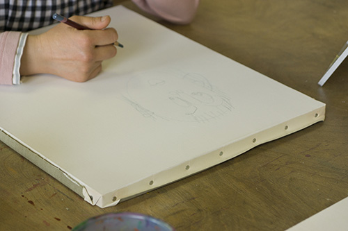 4月アートルーム :「わたし、ぼくのかおを描く」
」