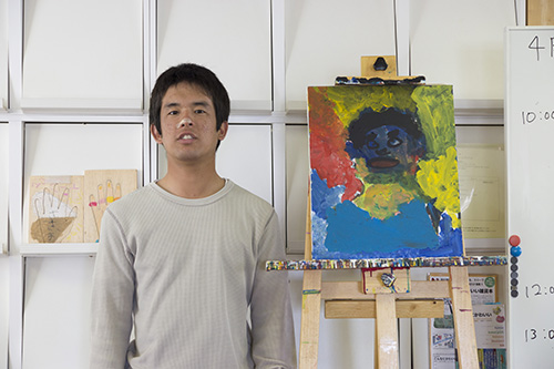 4月アートルーム :「わたし、ぼくのかおを描く」
」