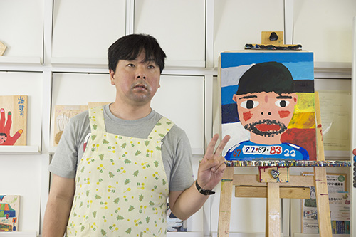 4月アートルーム :「わたし、ぼくのかおを描く」
」