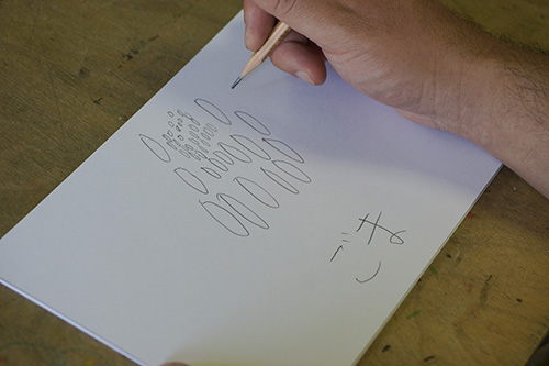 5月アートルーム :「しりとり絵」
」