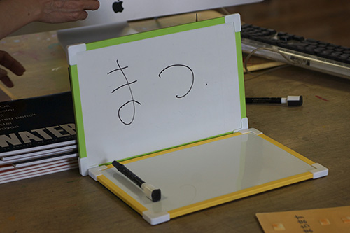 5月アートルーム :「しりとり絵」
」