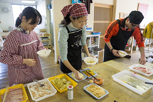 3月アートルーム ：「おいしいでアートする」
」