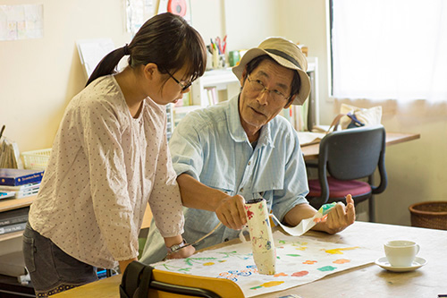 「土佐和紙でランプシェードをつくろう」
」