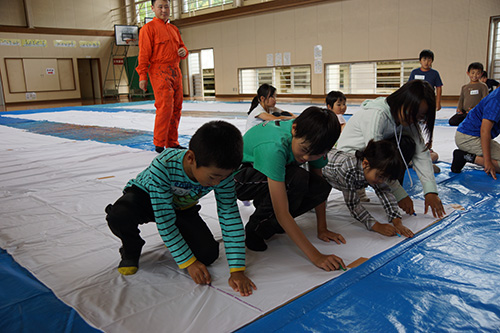 「ステージをつくるワークショップin米奥小学校」