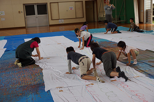 「ステージをつくるワークショップin米奥小学校」