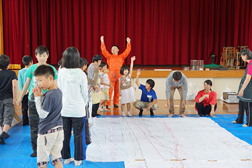 「ステージをつくるワークショップin米奥小学校」