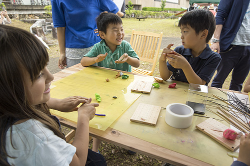 ヴィレッジ2015：「尾﨑憧汰郎ねんどワークショップ」
」